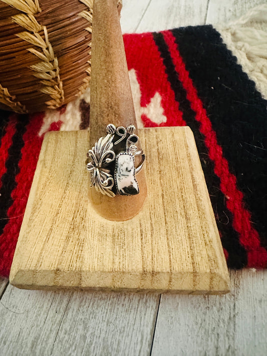 Navajo Sterling Silver And White Buffalo Ring Size 8.5