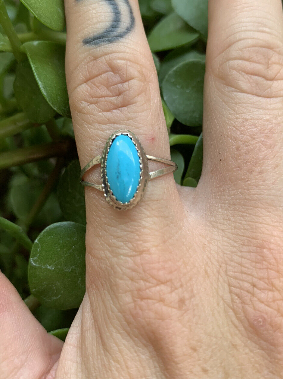 Delicate Navajo Turquoise & Stamped Sterling Silver Ring