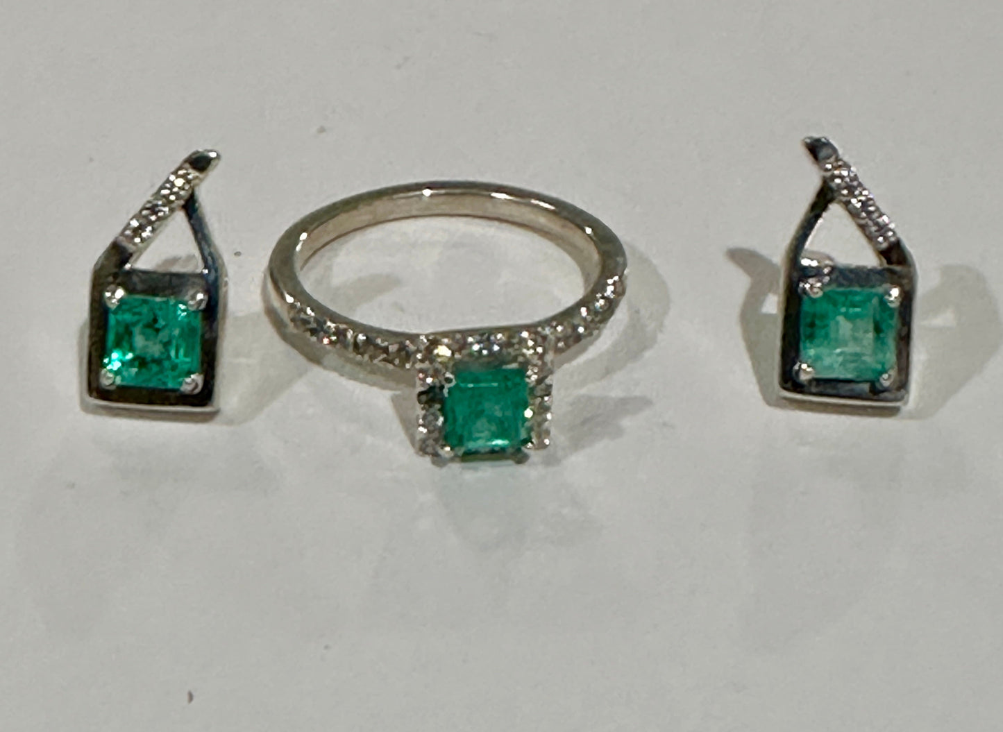 Colombian Emerald Earrings & Ring Set in Sterling Silver