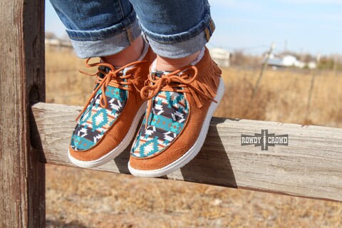 Mesquite Western Aztec Fringe Moccasins