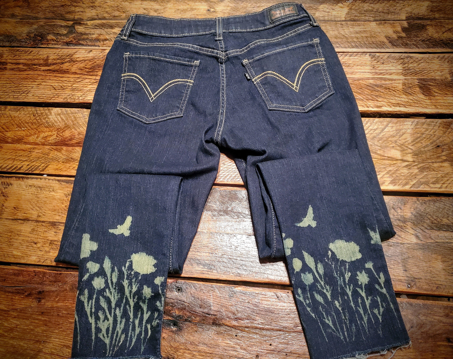 Hand Distressed Denim Levi Jean Capris - Women's Size 30 x 30