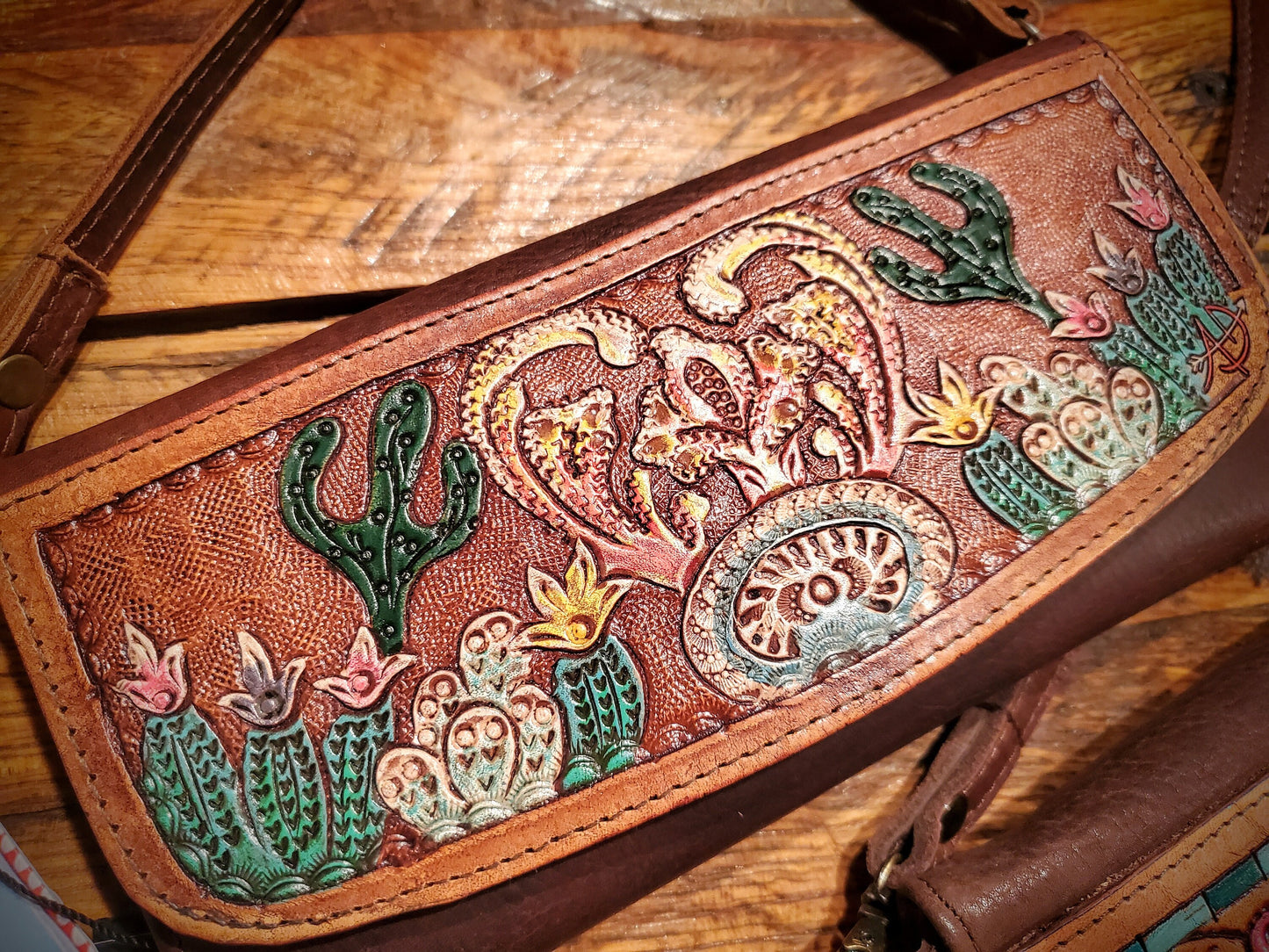 Genuine Hand Tooled & Painted Leather Purse / Wallets