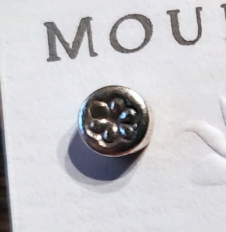 Super Dainty Sterling Silver Flower Engraved Stud Earrings