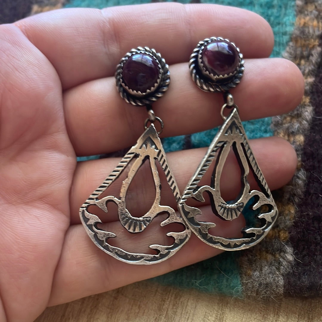 Beautiful Navajo Sterling Silver Purple Spiny Dangle Earrings Signed