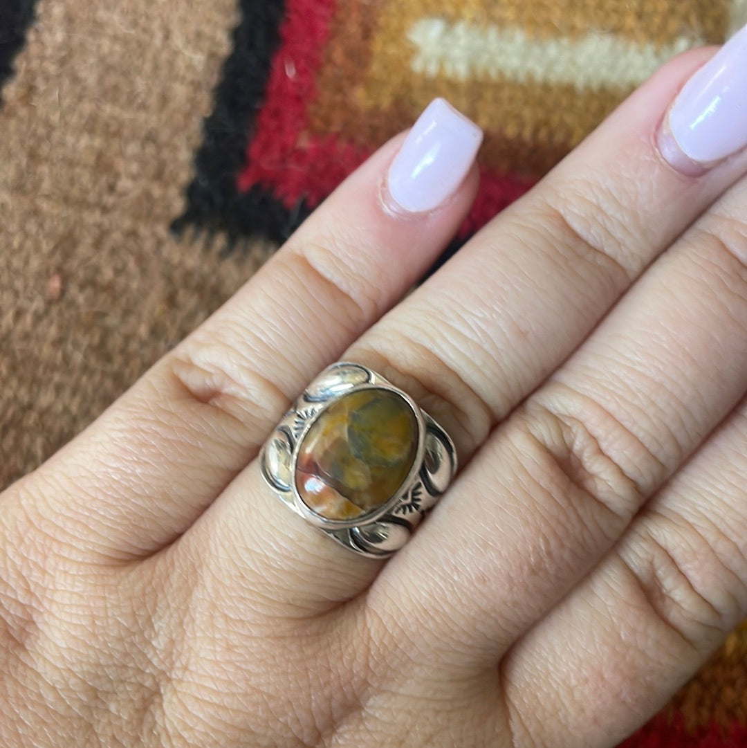 Beautiful Navajo Sterling Silver Tigers Eye Ring